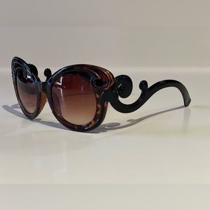 Unique sunglasses